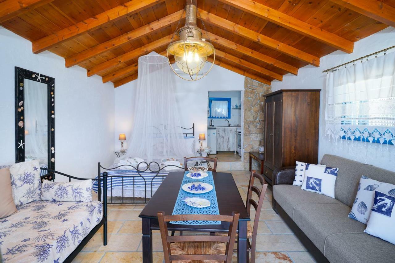 Agyrovoli Bungalow Skála Kallirákhis エクステリア 写真
